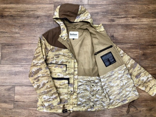 Barbour White Mountaineeringの川崎 青葉 世田谷 鶴見 横浜 洋服 中古 買取