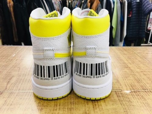 スニーカーのNIKE ナイキ