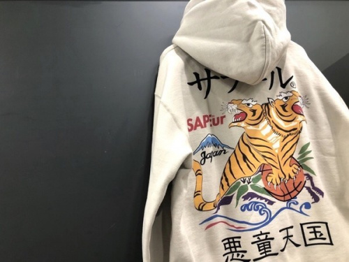 メンズファッションのパーカー