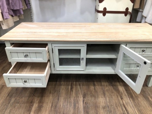 カントリー調 シャビーの世田谷　鶴見　横浜　家具　中古　買取