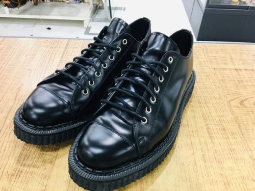 メンズファッションのシューズ