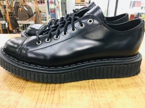 シューズのGEOGE COX