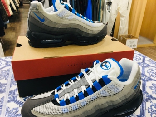 NIKE AIRMAXのナイキ エアマックス