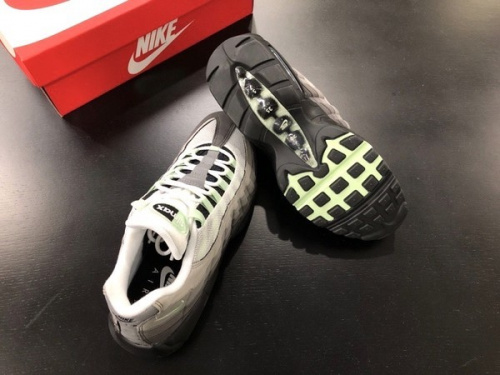NIKE AIRMAXのナイキ エアマックス