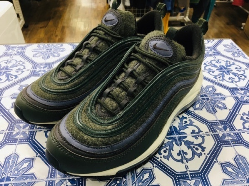 メンズファッションのNIKE AIRMAX