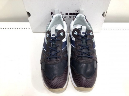 DIADORAの世田谷　鶴見　横浜　洋服　中古　買取