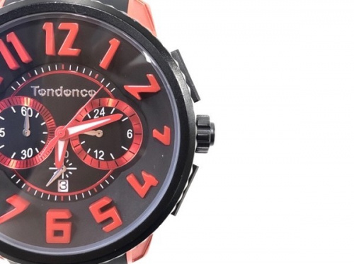 メンズファッションのスニーカー