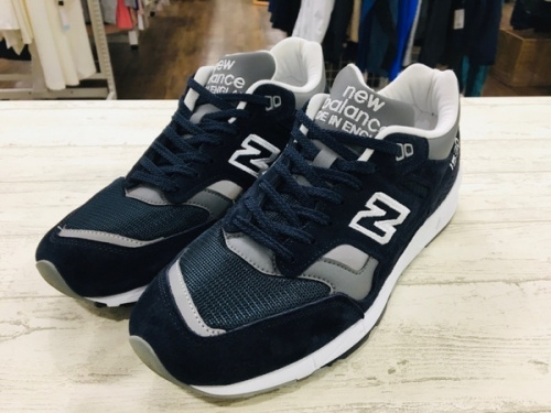 メンズファッションのスニーカー