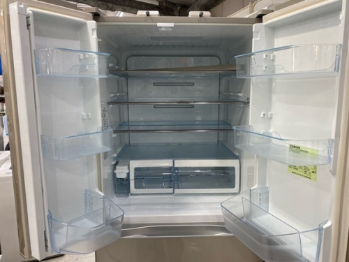 冷蔵庫の6ドア冷蔵庫