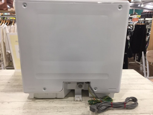 食器乾燥機の食器洗い乾燥機