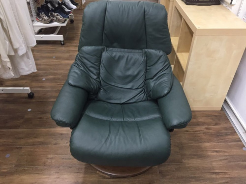 イスのストレスレスチェア