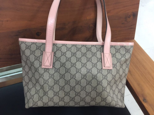 トートバッグのGUCCI