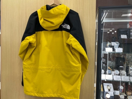 THE NORTH FACEのマウンテンライトジャケット