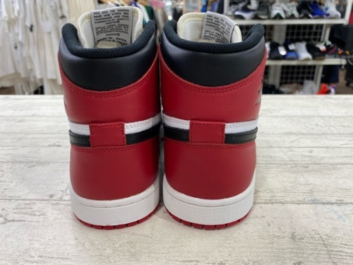 NIKE ナイキのJORDAN1