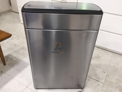 ゴミ箱のダストボックス