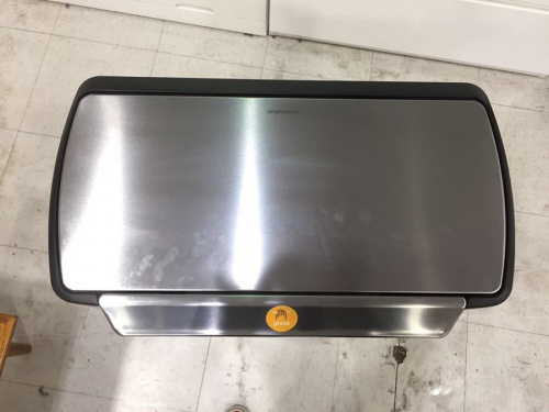 ダストボックスのSIMPLEHUMAN