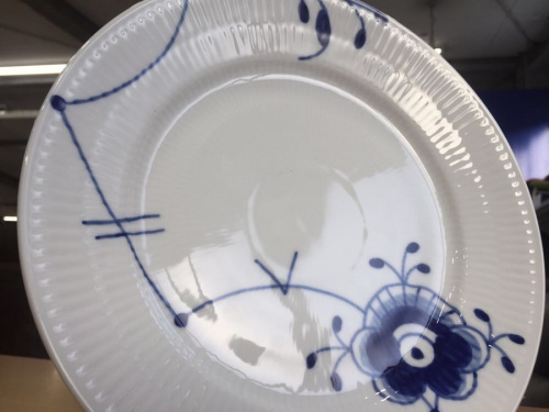 テーブルウェアの洋食器