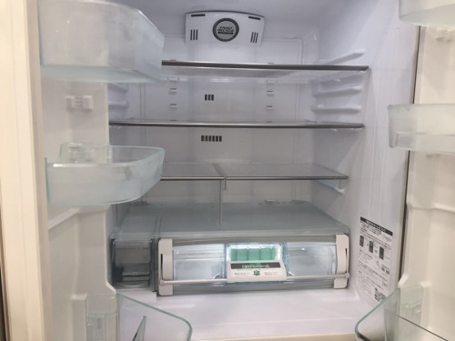 冷蔵庫の6ドア冷蔵庫
