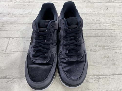 スニーカーのNIKE　ナイキ