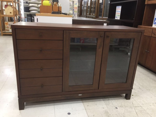 収納家具の万能収納