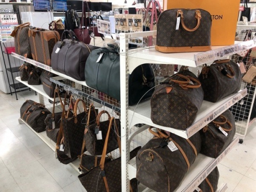 LOUIS VUITTONのルイヴィトン