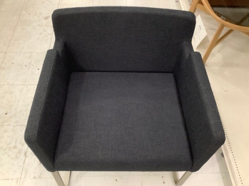 イスのラウンジチェアー