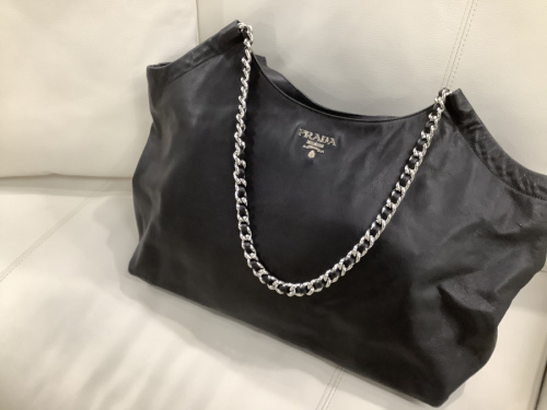 バッグ・財布のバッグ