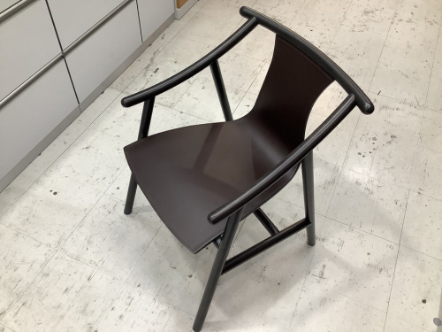 デザイン家具のイス