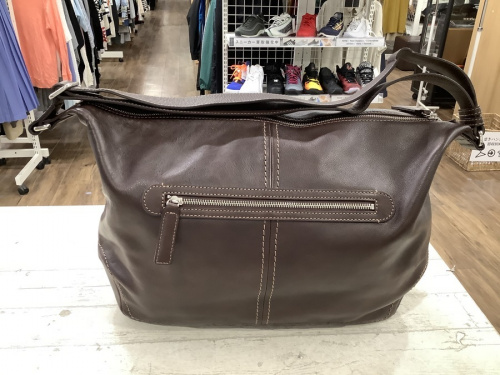 バッグのショルダーバッグ