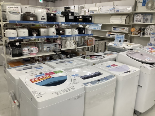 特選家具のデザイナーズ