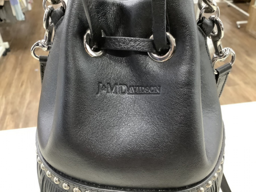 巾着ショルダーバッグのJ&M DAVIDSON