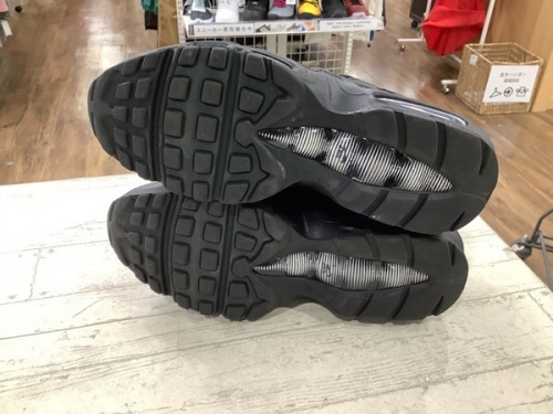 AIR MAX95の横浜川崎中古洋服情報
