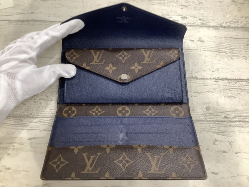 NIKEのLOUIS VUITTON