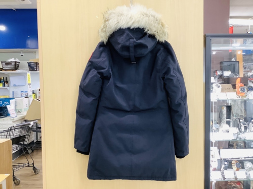 コヨーテファー付ダウンコートのCANADA GOOSE