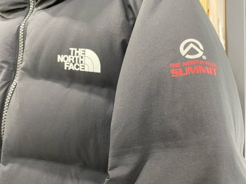 ビレイヤーパーカの横浜川崎中古洋服情報