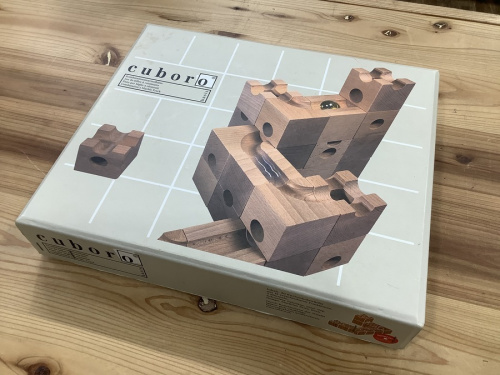 ホビー用品の木製ブロック