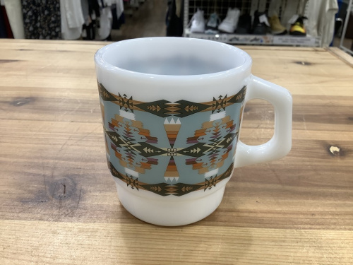洋食器のスタッキングカップ