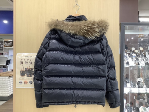 モンクレールのMONCLER