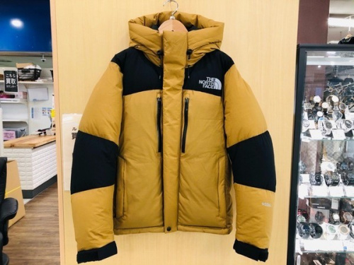 バルトロライトジャケットのTHE NORTH FACE