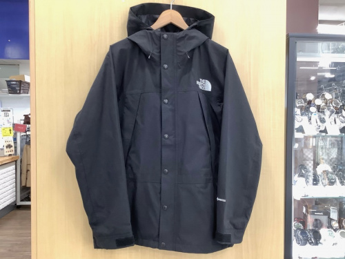 マウンテンライトジャケットのTHE NORTH FACE