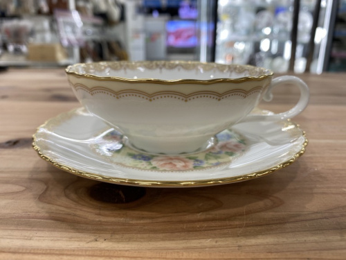 カップ&ソーサーのNoritake