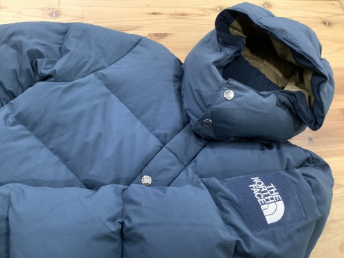 アウトドア用品のアウトドアウェア