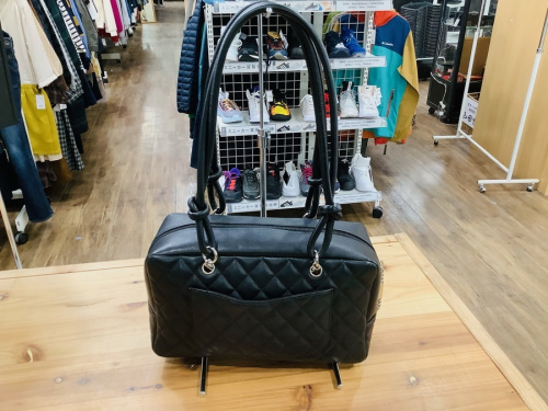 CHANELの横浜川崎中古洋服情報