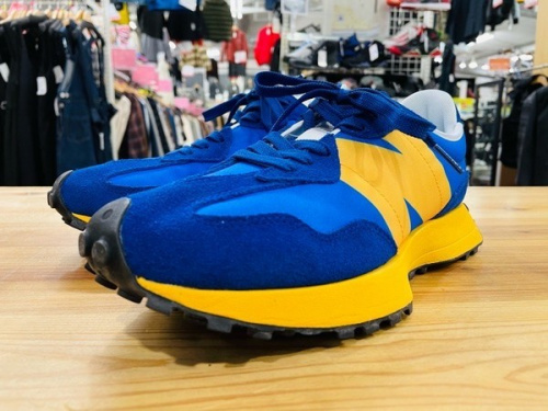 メンズファッションのスニーカー