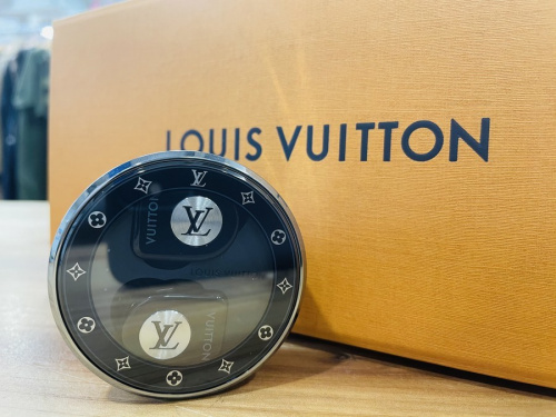 ブランド・ラグジュアリーのLOUIS VUITTON