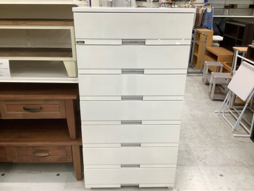 家具のチェスト