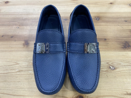 ドライビングシューズのヴィトン　買取