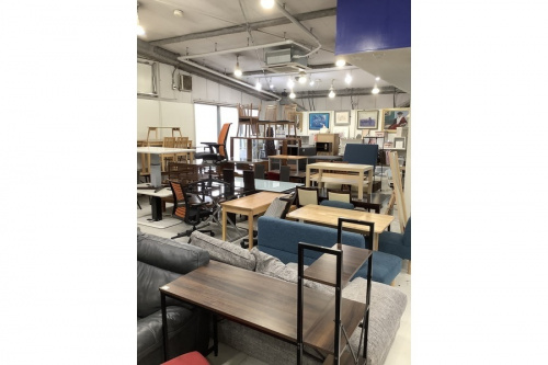 PACIFIC FURNITUREの横浜 家具 中古