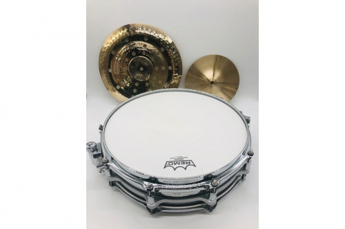 中古楽器の中古　ドラム　横浜