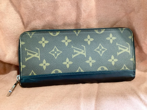 ルイヴィトンのCHANEL